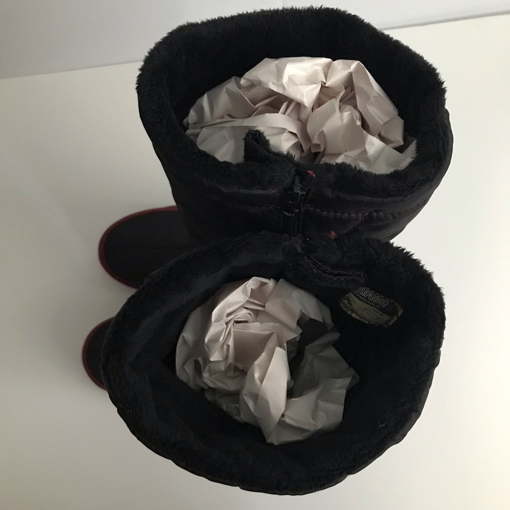kamik waterproof  boots - Picture 8 of 11